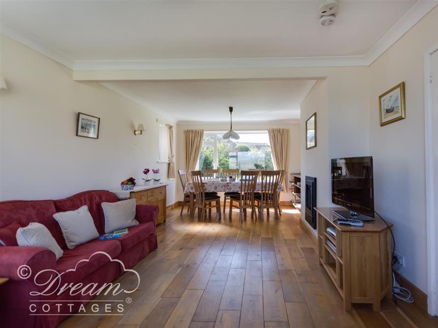 Hillview Bungalow Burton Bradstock Exterior photo